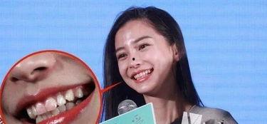 明星照镜子,明星们的自我映像瞬间