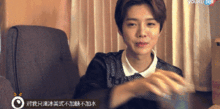 男明星喝冰美式,男明星畅饮冰美式，尽显魅力风采